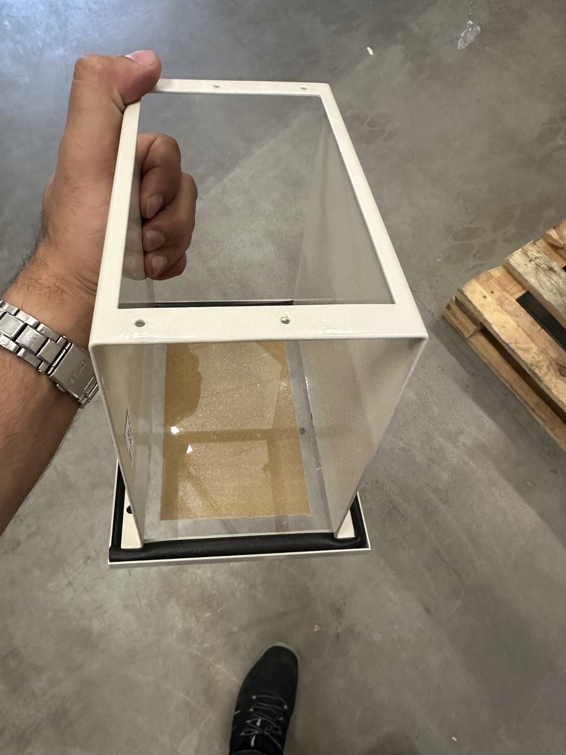 RTXP 24 panel enclosure with transparent front cover